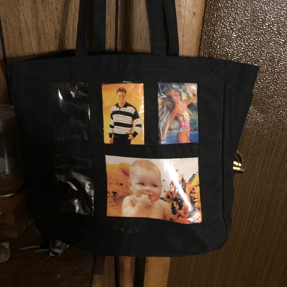 Purses - Picture 2 of 8